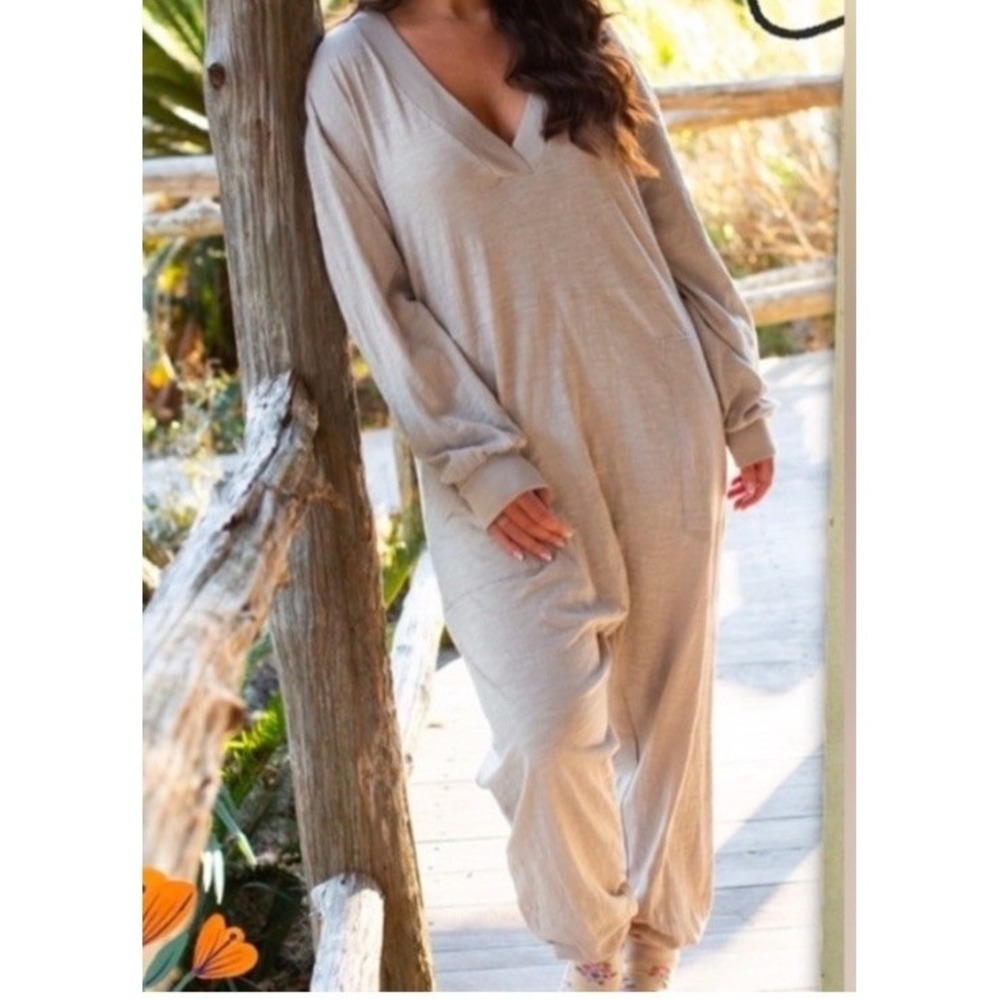 Natural Life Johnnie Jumpsuit Womens L Beige Lounge Sleepwear Comfy One Piece